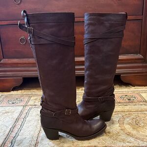 Frye Jane Dark Brown Leather Women’s Sz 7B Buckle Strap Knee-High Riding Boots